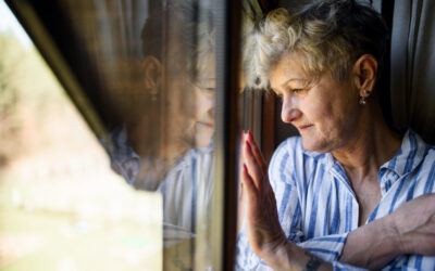 Is your elderly parent suffering from loneliness? (How to help)
